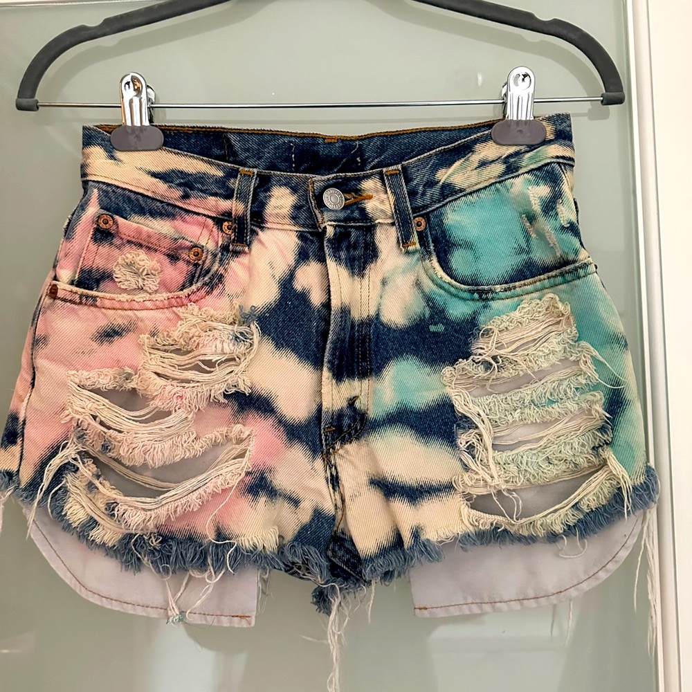 Vintage ombré Levi shorts